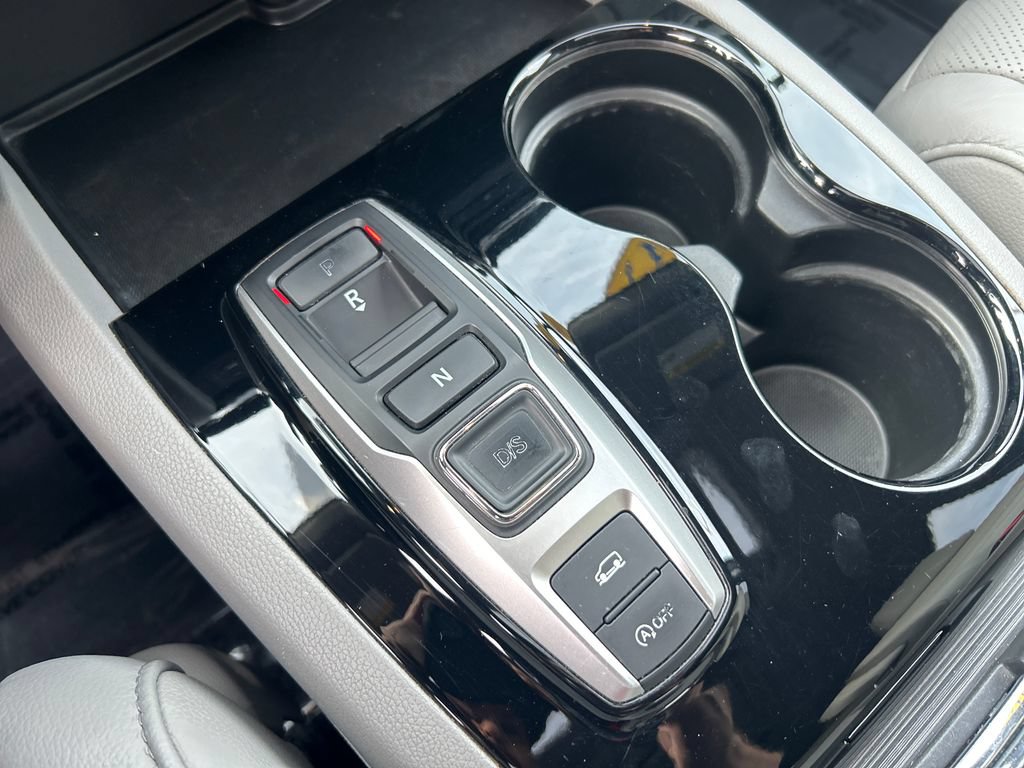Used 2017 Honda Pilot Elite image 16
