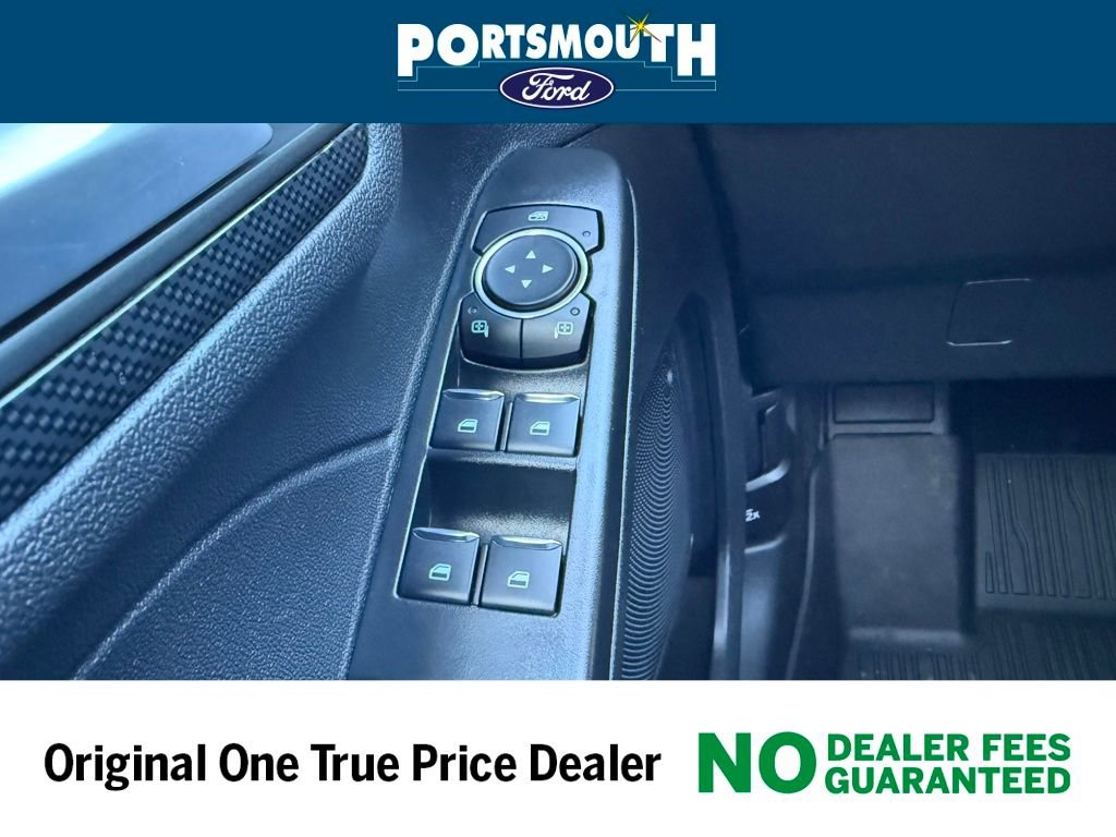 Used 2025 Ford Escape ST-Line Elite image 25