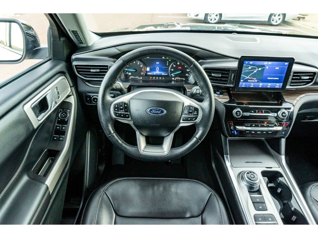 Used 2024 Ford Explorer Limited image 20