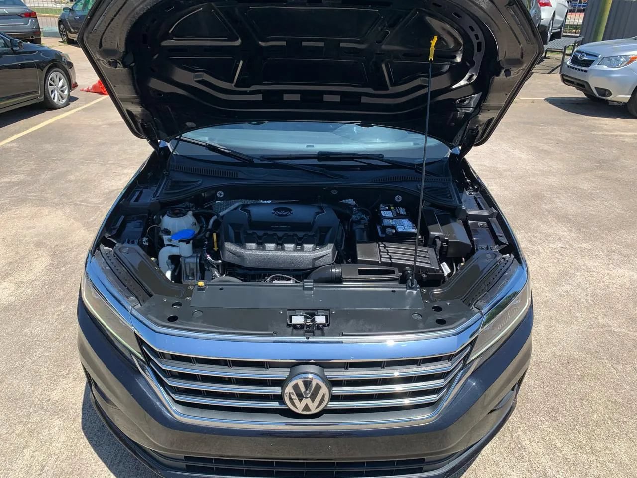 Used 2021 Volkswagen Passat 2.0T SE FWD image 20