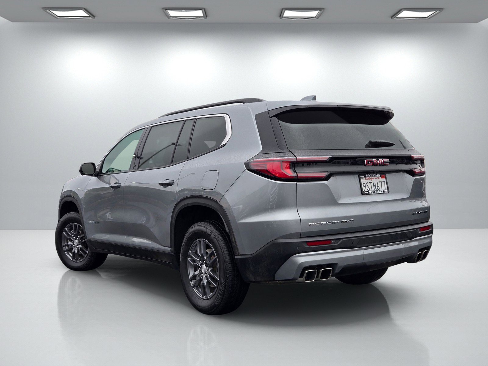 Certified 2025 GMC Acadia Elevation image 6