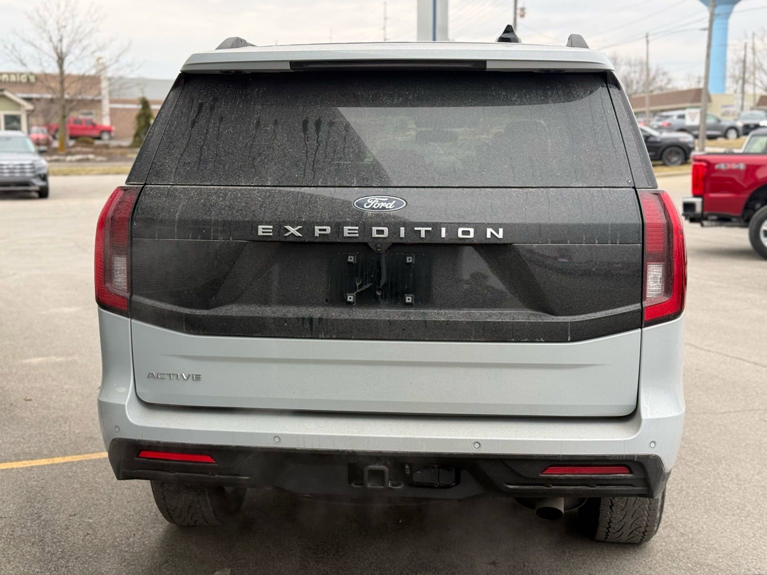 Used 2025 Ford Expedition Active image 4