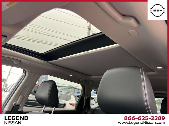Certified 2023 Nissan Rogue SL AWD/4WD image 20