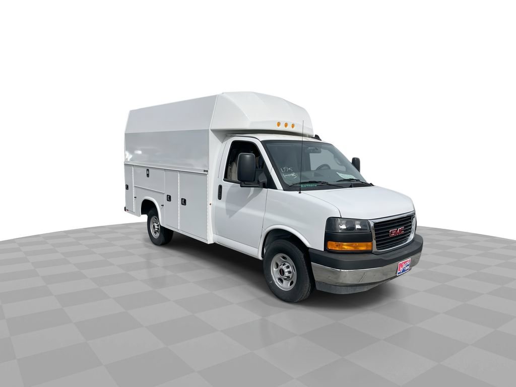 New 2025 GMC Savana 3500 w/ Power Convenience Package image 2