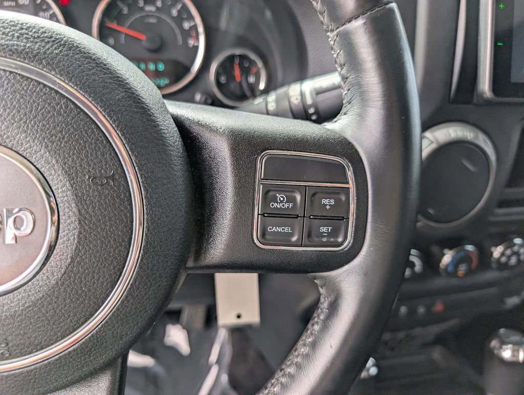 Used 2016 Jeep Wrangler Sport image 25