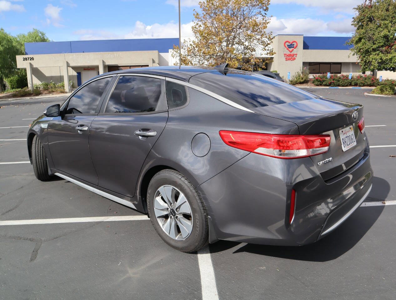 Used 2017 Kia Optima Premium image 17