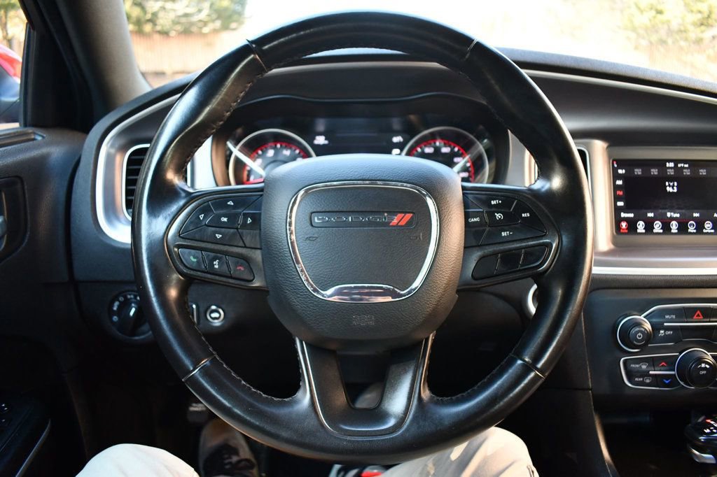 Used 2022 Dodge Charger SXT image 18