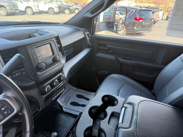 Used 2022 RAM 3500 Tradesman w/ Chrome Appearance Group image 18