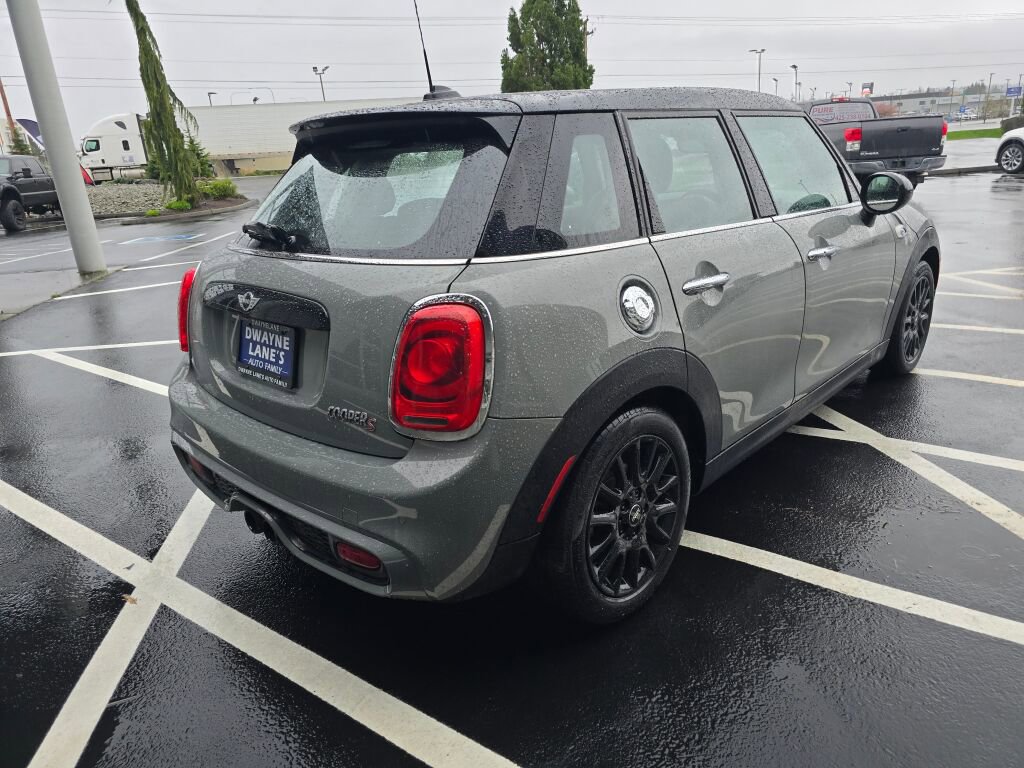 Used 2016 MINI Cooper S image 5
