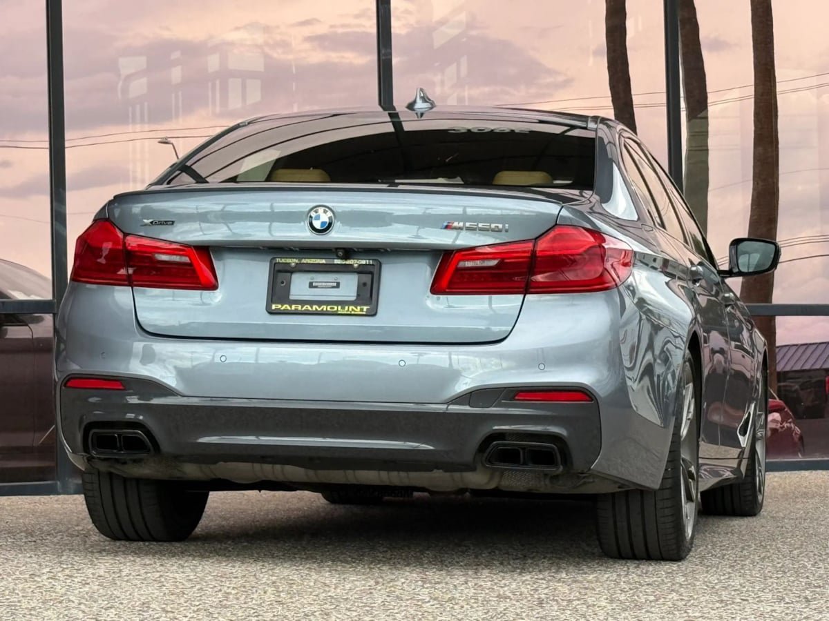 Used 2020 BMW M550i xDrive w/ Executive Package AWD/4WD image 11
