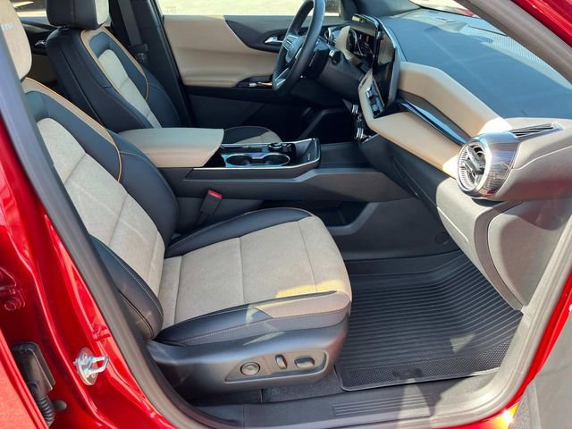 Certified 2026 Chevrolet Equinox ACTIV w/ Convenience Package III FWD image 26