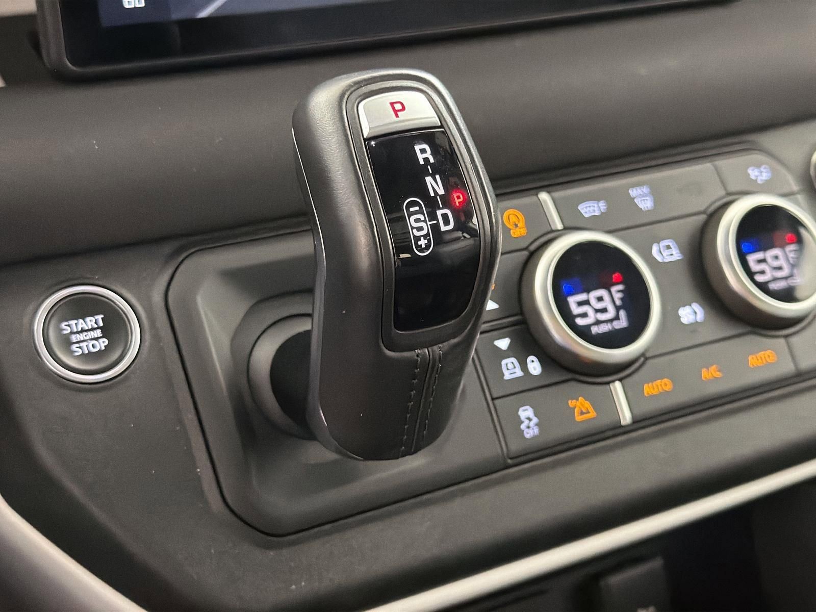 Used 2023 Land Rover Defender 110 S image 16