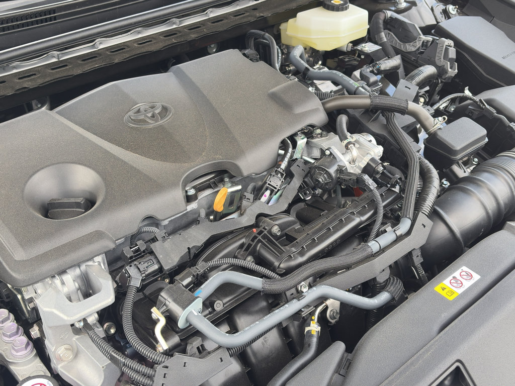 Used 2026 Toyota Camry XLE FWD image 32
