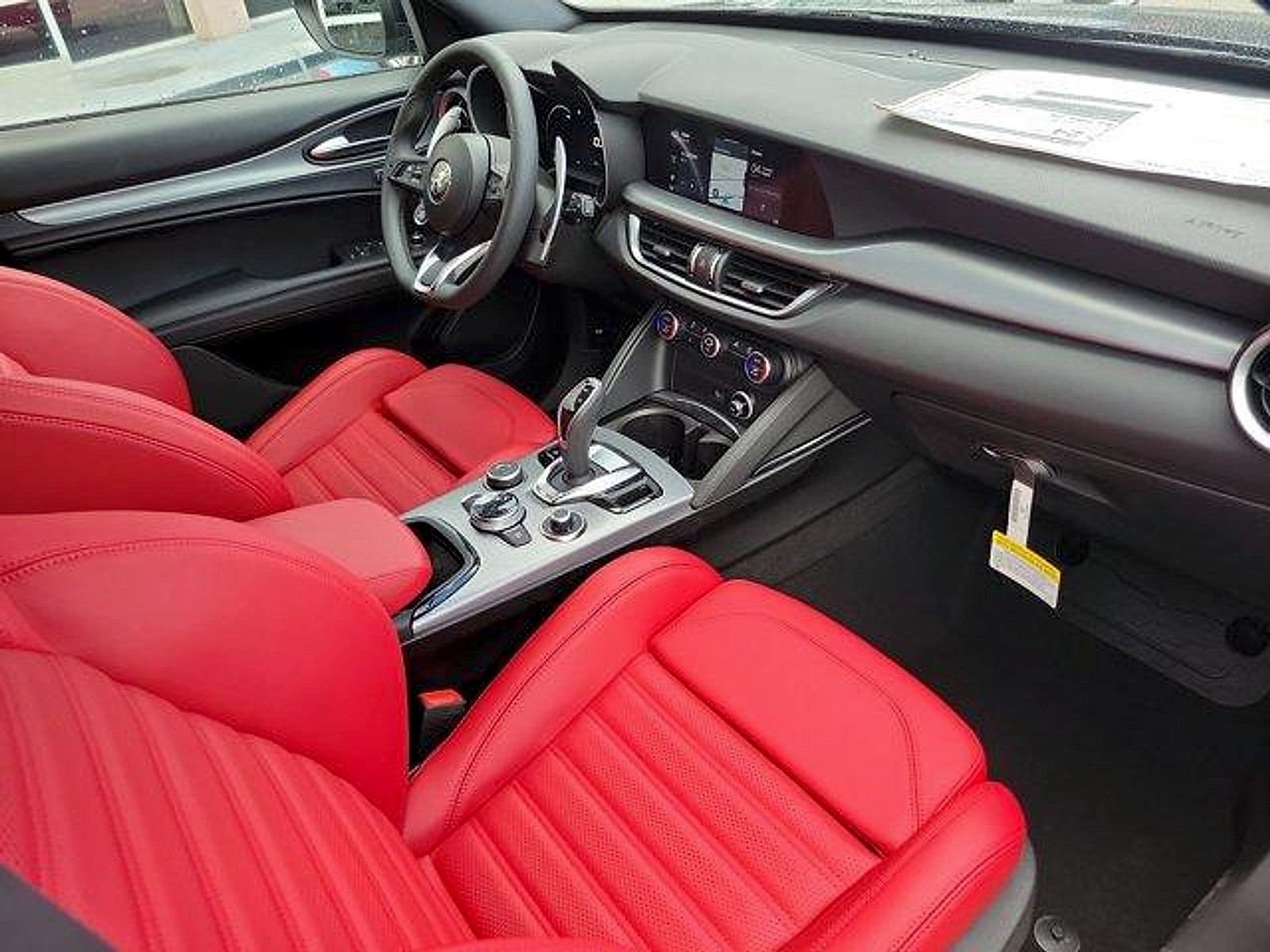 New 2026 Alfa Romeo Stelvio Sprint AWD/4WD image 15