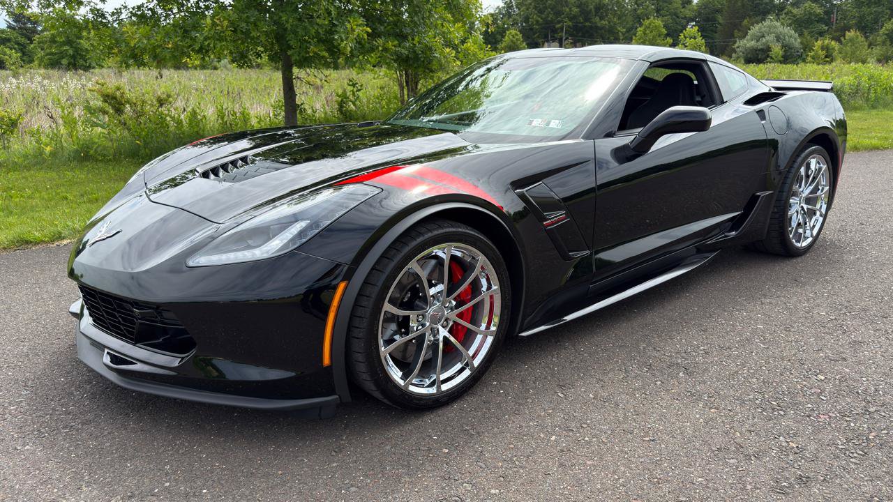 Used 2019 Chevrolet Corvette Grand Sport RWD image 23