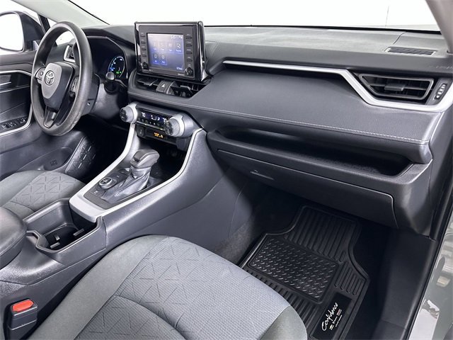 Used 2022 Toyota RAV4 XLE image 30