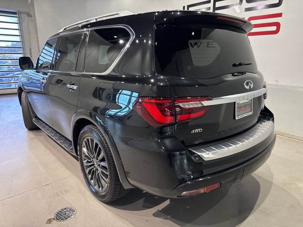Used 2024 INFINITI QX80 Sensory w/ Cargo Package AWD/4WD image 3