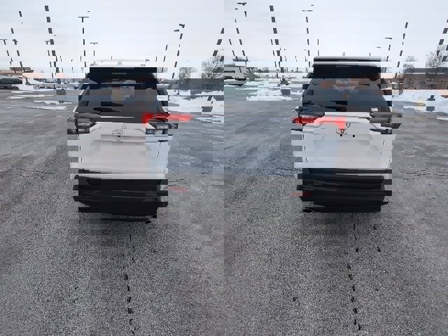 Certified 2025 Toyota RAV4 XLE image 4