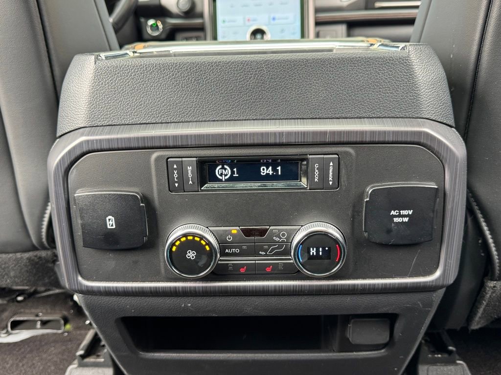 Used 2022 Ford Expedition Platinum image 32
