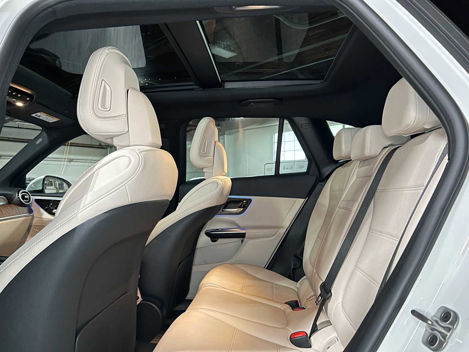 Used 2026 Mercedes-Benz GLC 300 4MATIC image 20