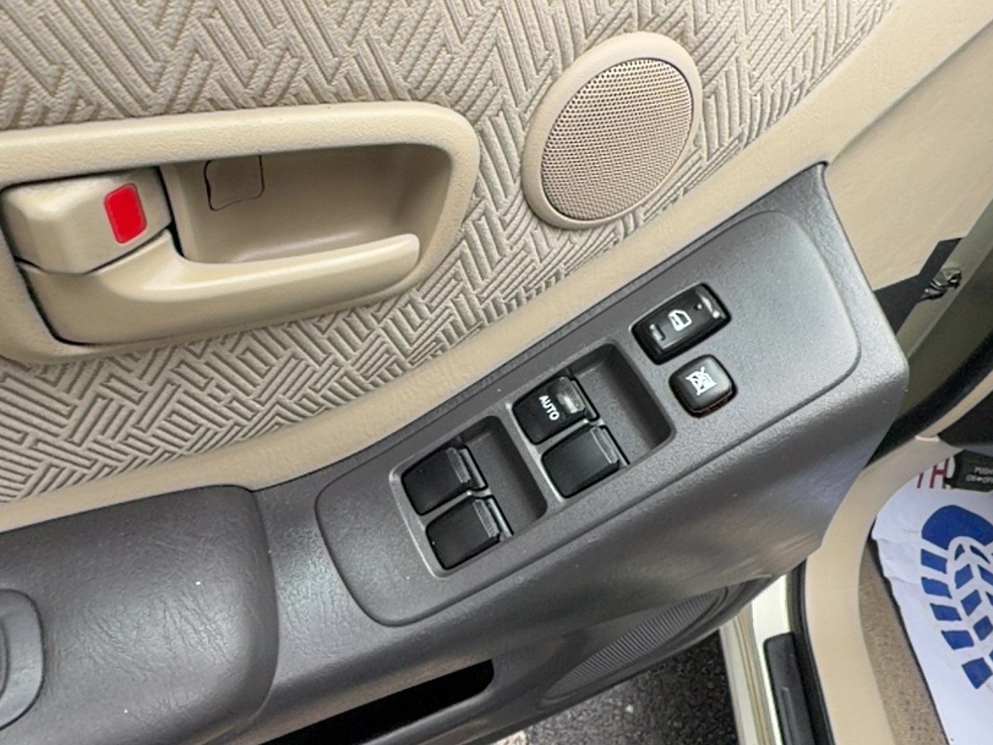 Used 2003 Toyota Highlander 4WD V6 w/ Appearance Pkg image 14