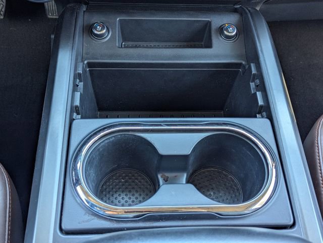 Used 2019 Nissan Titan Platinum Reserve image 11