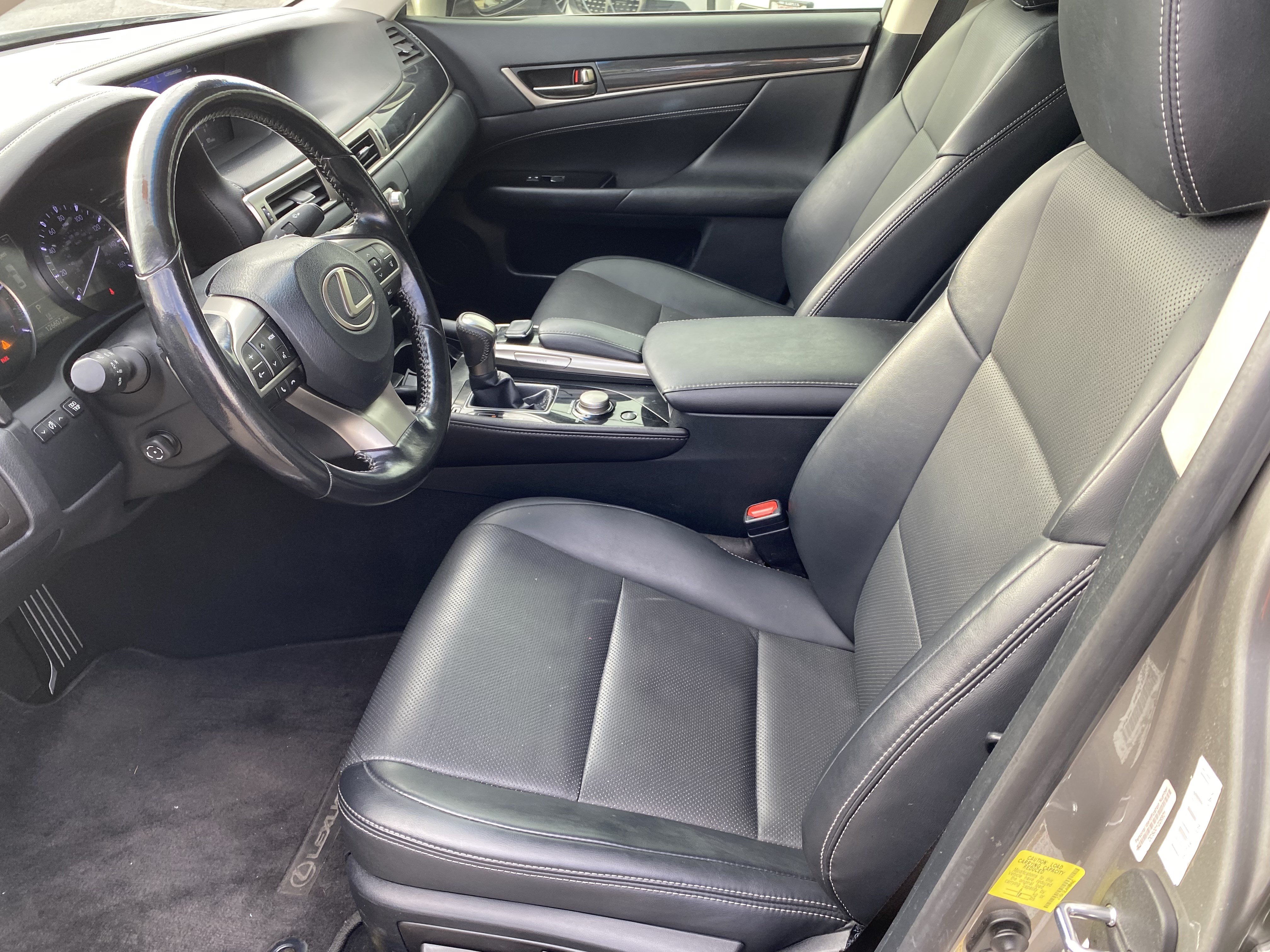 Used 2017 Lexus GS 200t w/ Premium Package RWD image 15
