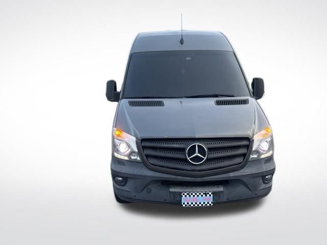 Used 2018 Mercedes-Benz Sprinter 2500 image 3