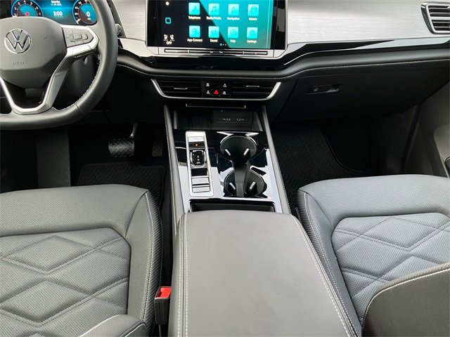 New 2026 Volkswagen Atlas Cross Sport SE image 11