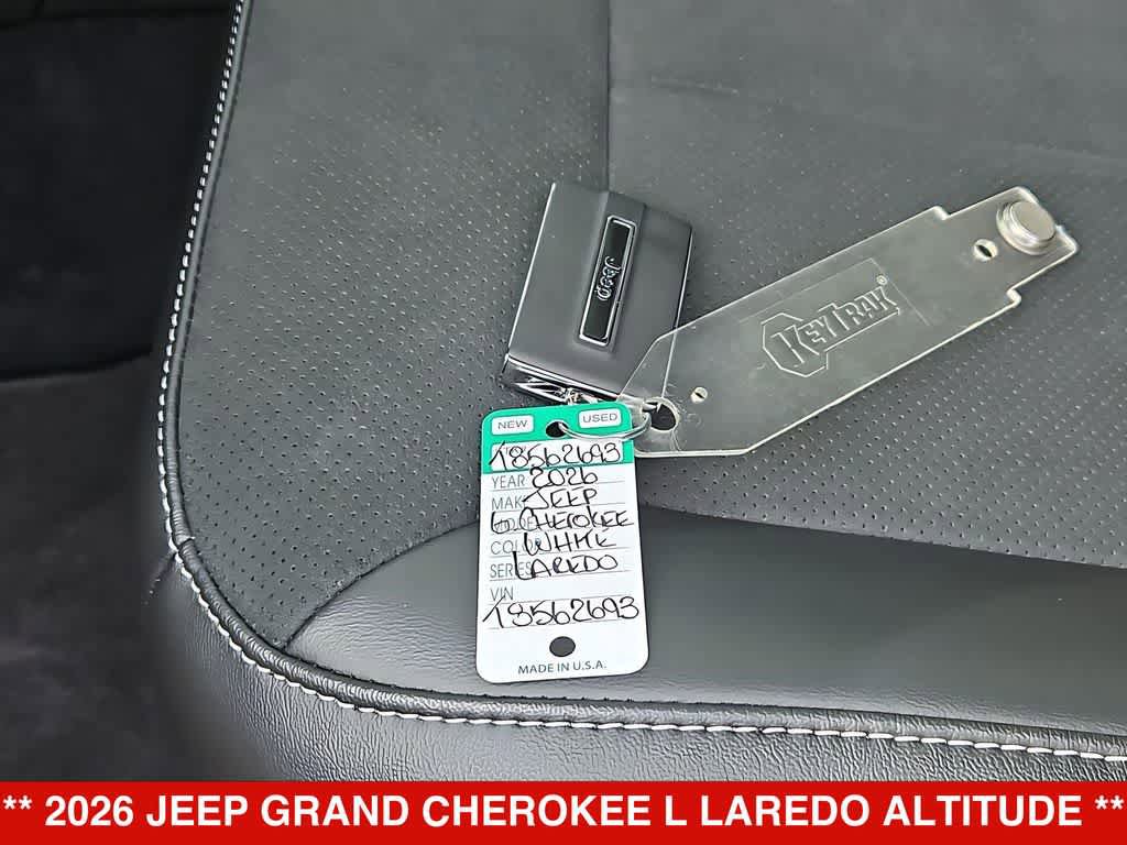 New 2026 Jeep Grand Cherokee L 4WD image 40