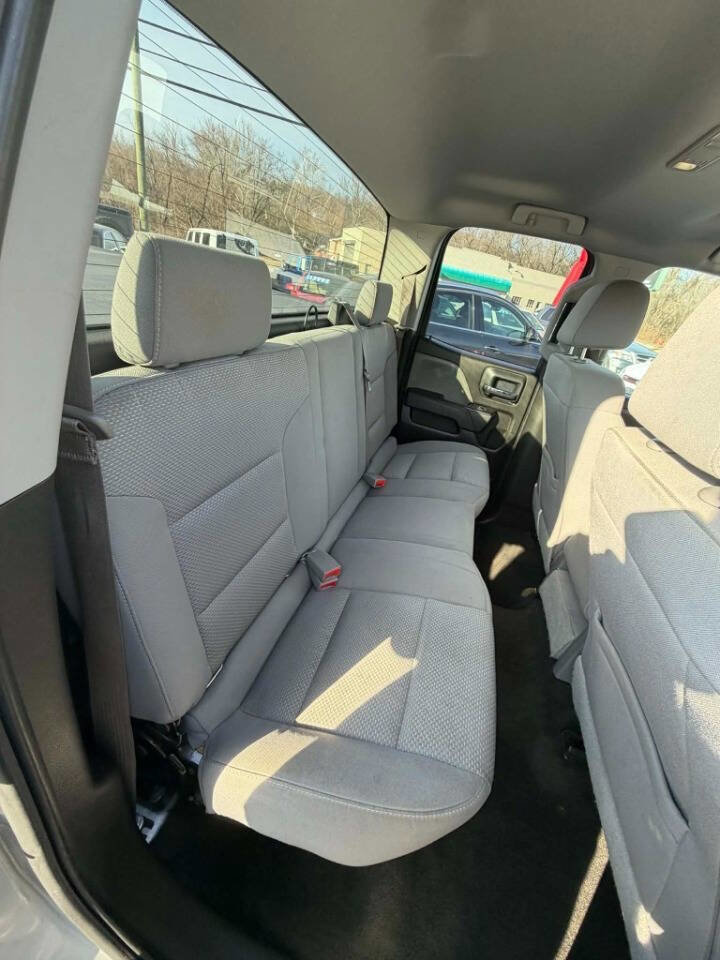 Used 2016 Chevrolet Silverado 1500 Custom w/ Custom Convenience Package AWD/4WD image 13