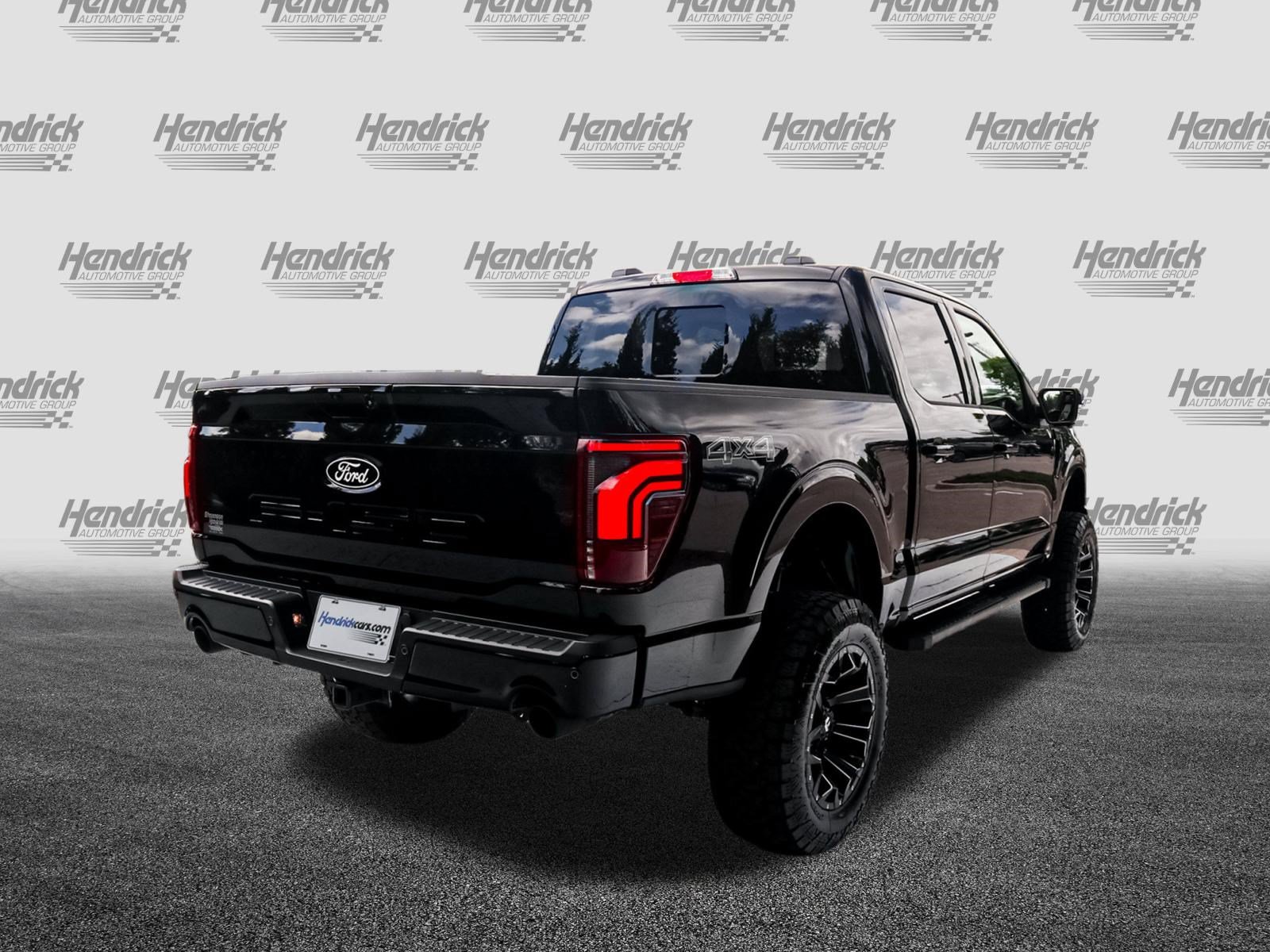 Used 2025 Ford F150 Lariat AWD/4WD image 10