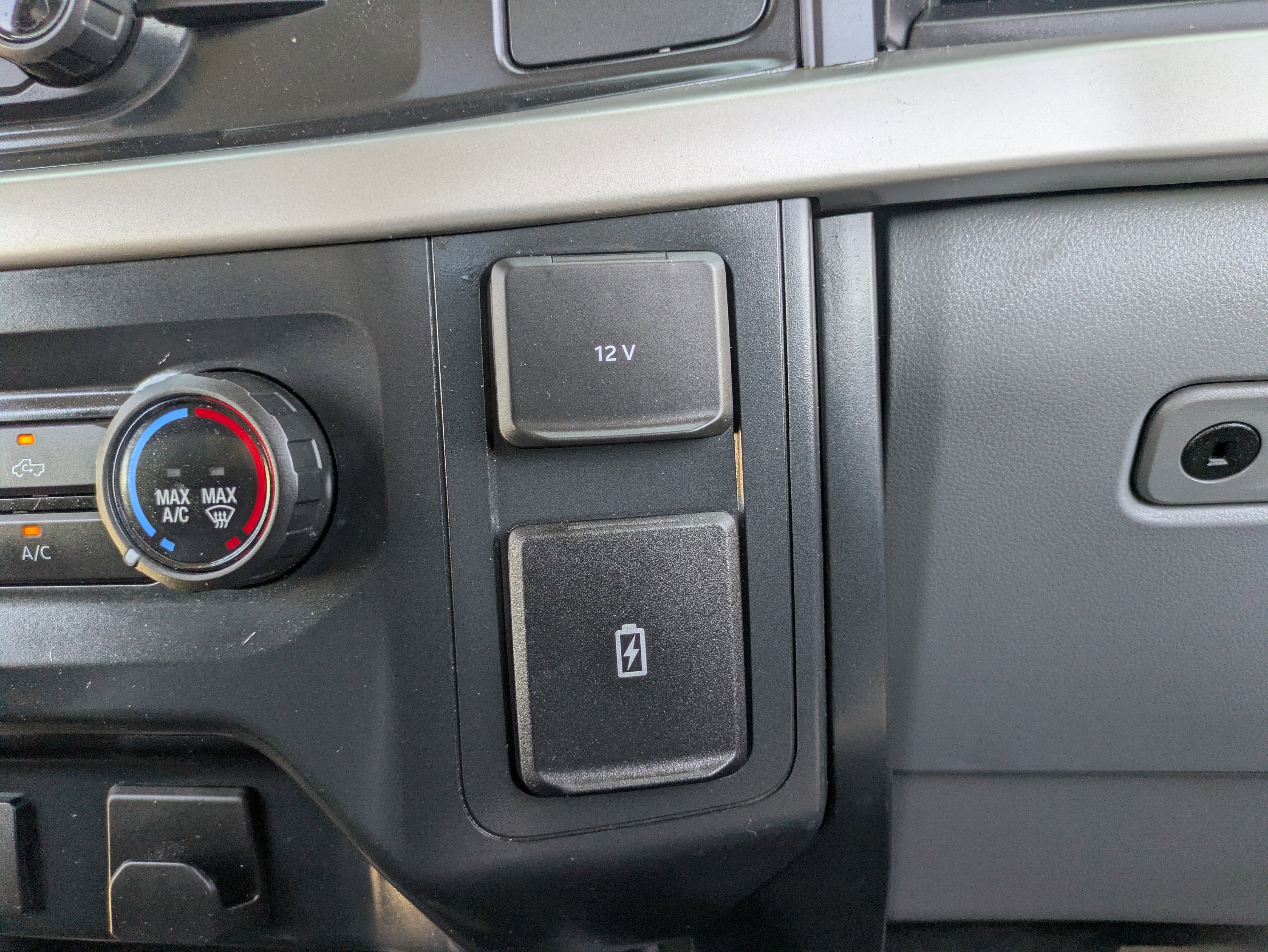 Used 2022 Ford F150 XL w/ Equipment Group 101A High image 23