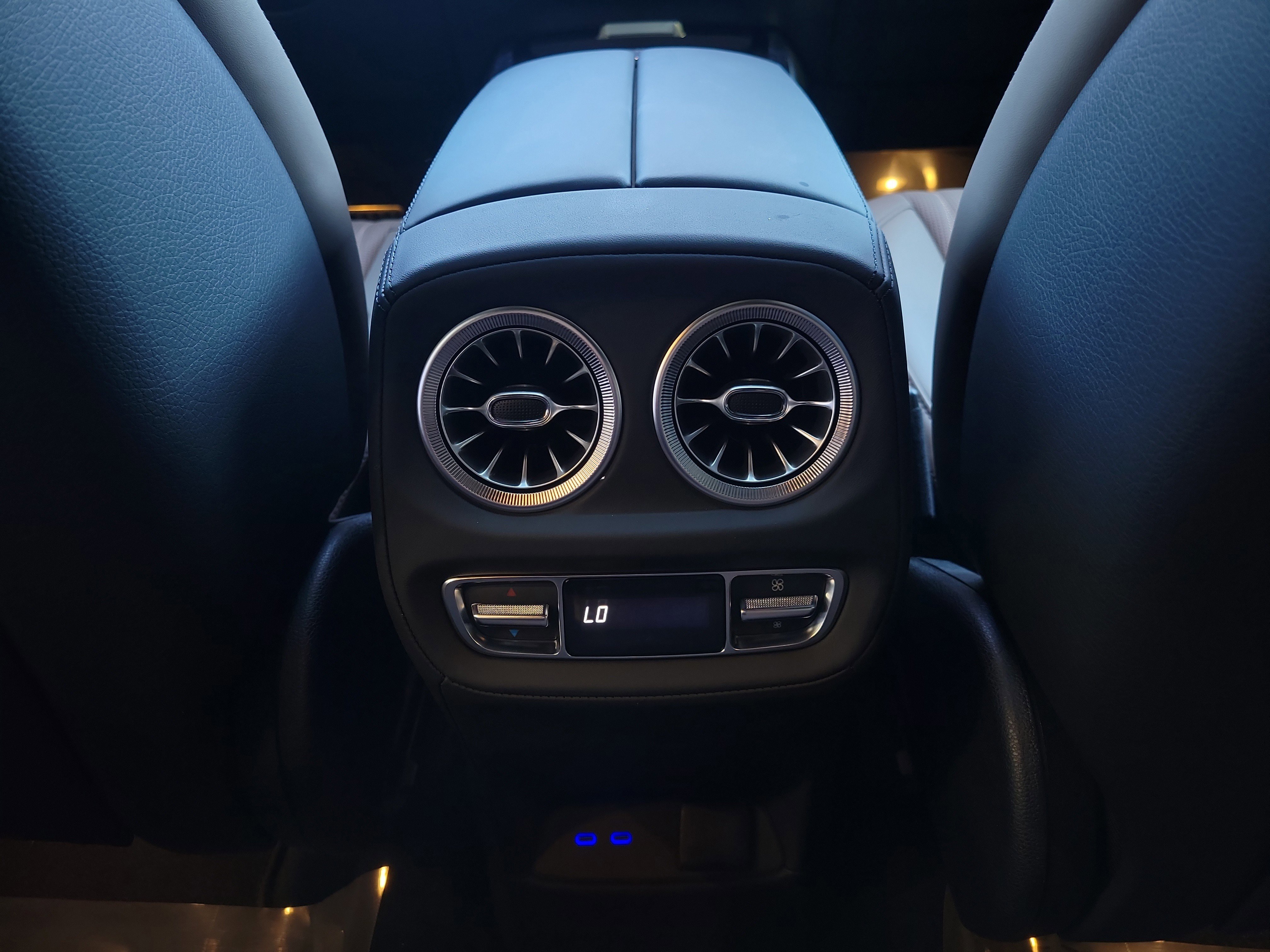 New 2026 Mercedes-Benz G 63 AMG 4MATIC image 12