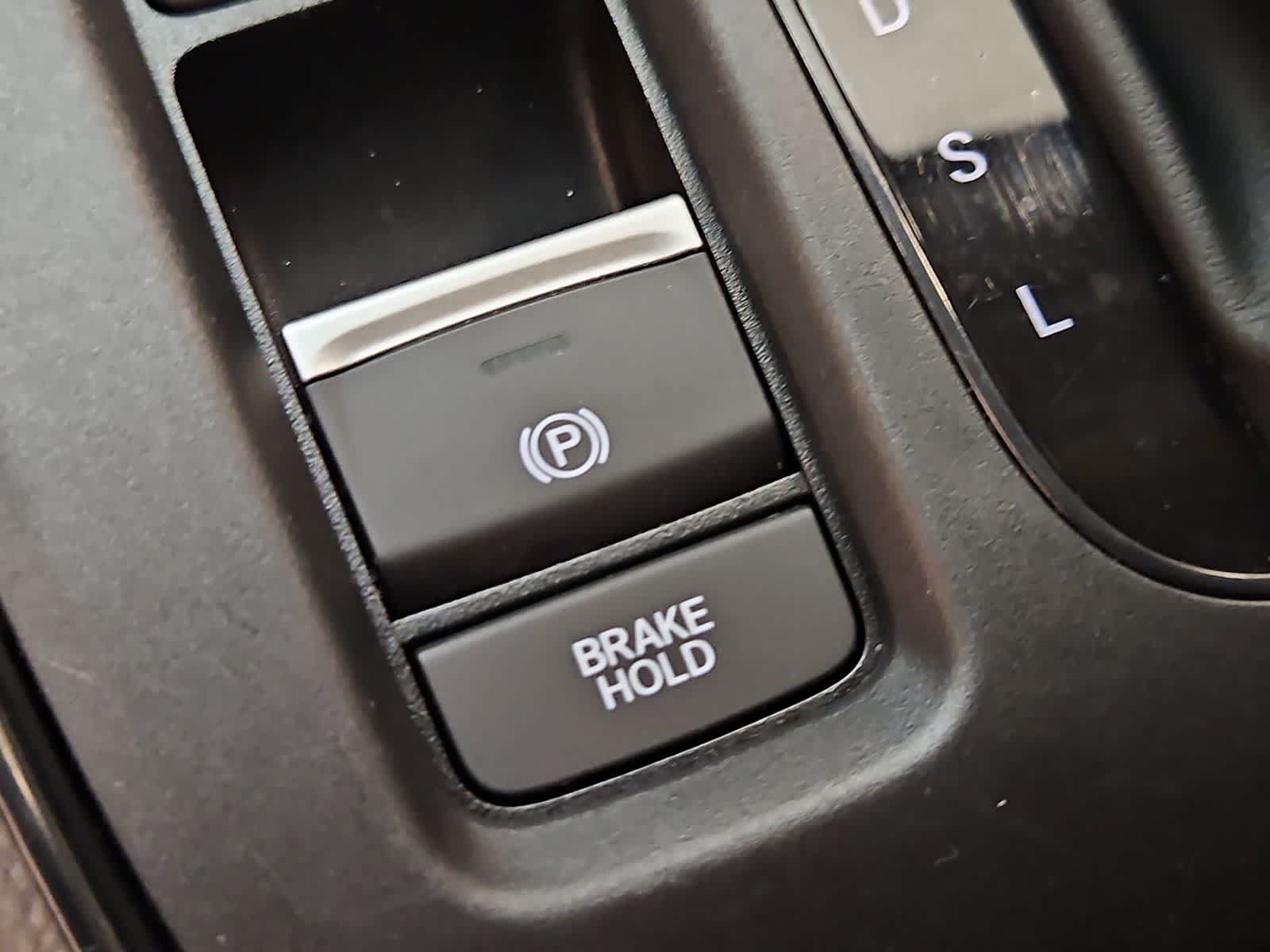 Certified 2023 Honda CR-V LX image 30