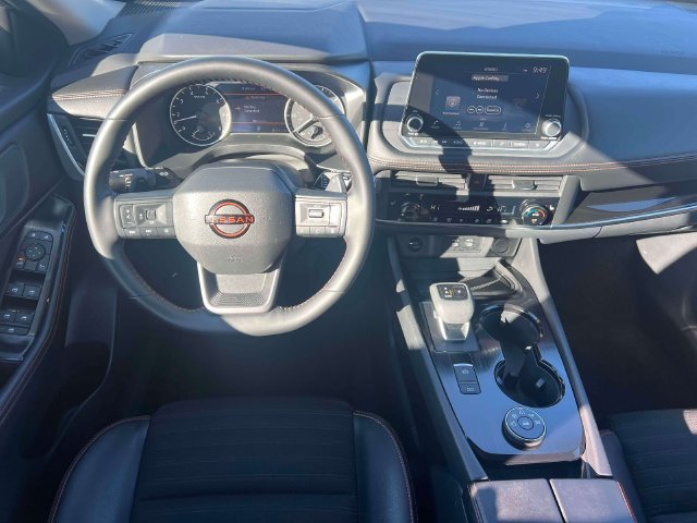 Certified 2026 Nissan Rogue SV AWD/4WD image 12