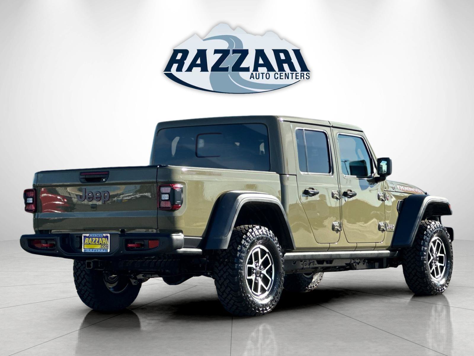 New 2026 Jeep Gladiator Rubicon w/ Safety Group AWD/4WD image 3