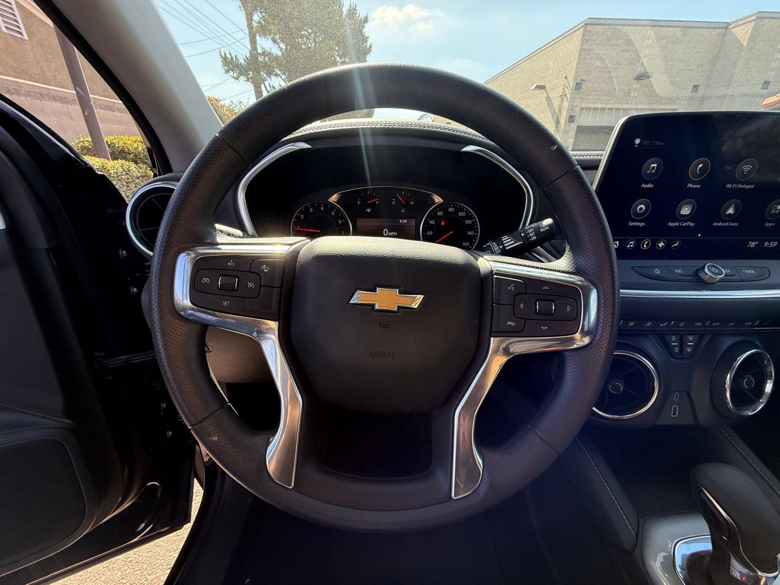 Used 2025 Chevrolet Blazer LT FWD image 25