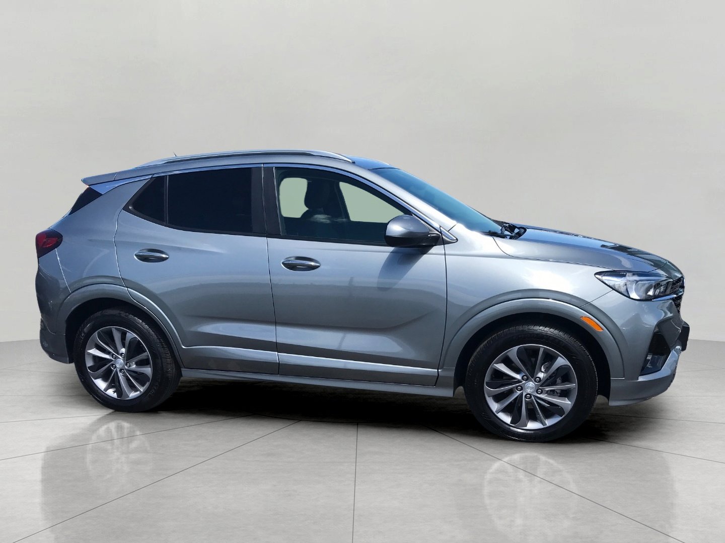 Used 2023 Buick Encore GX Select w/ Sport Touring Package FWD image 10