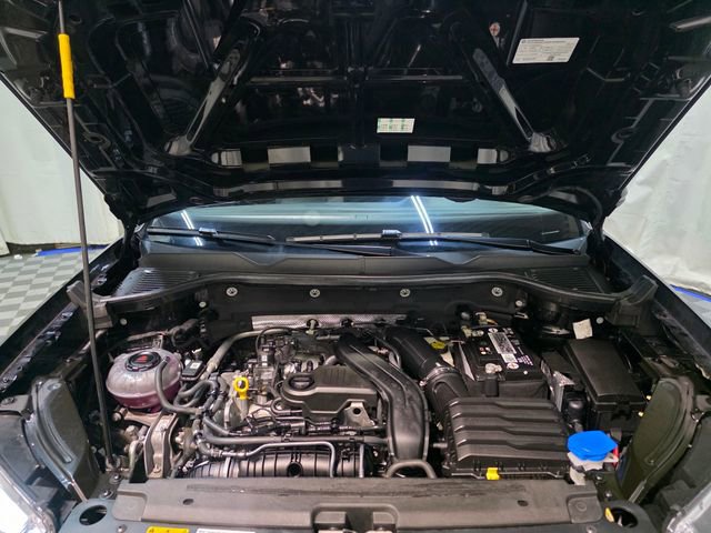 Certified 2022 Volkswagen Taos SE AWD/4WD image 39