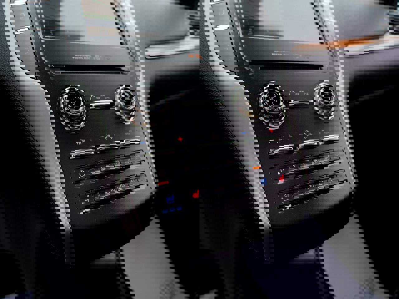 Used 2019 Lincoln MKC Reserve w/ MKC Climate Package image 31