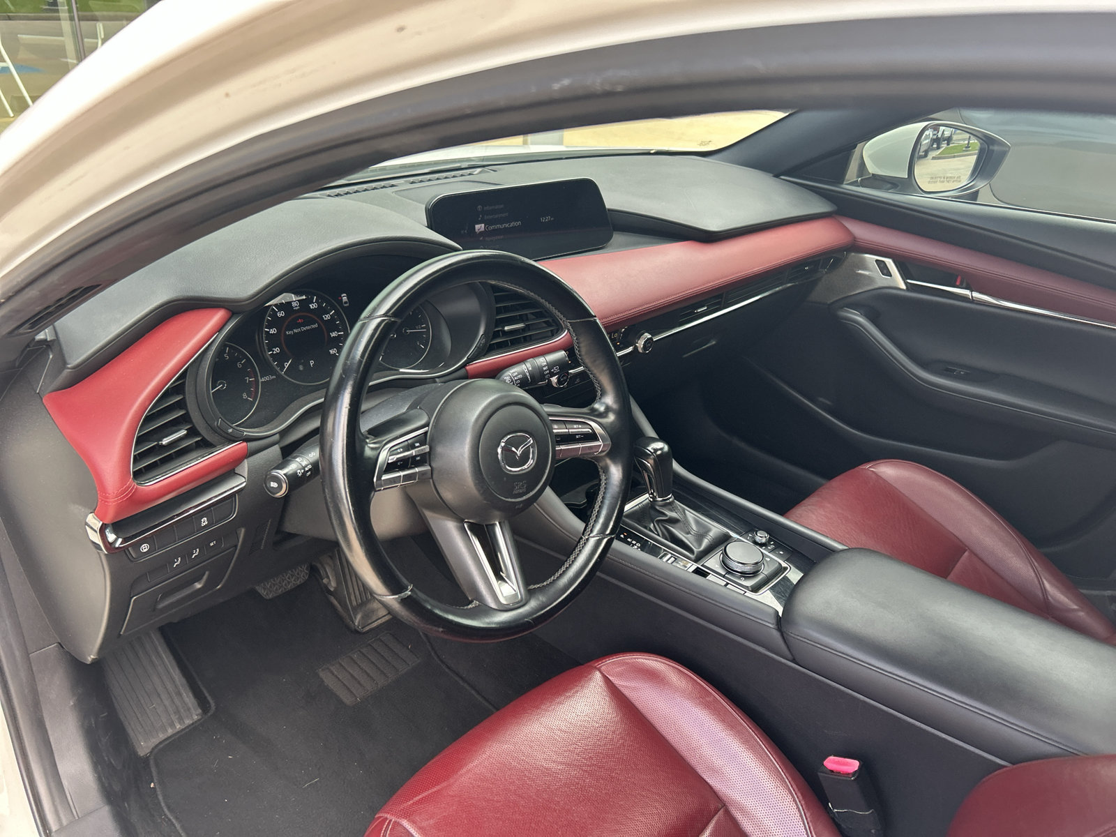 Used 2019 MAZDA MAZDA3 Hatchback w/ Premium Package FWD image 34