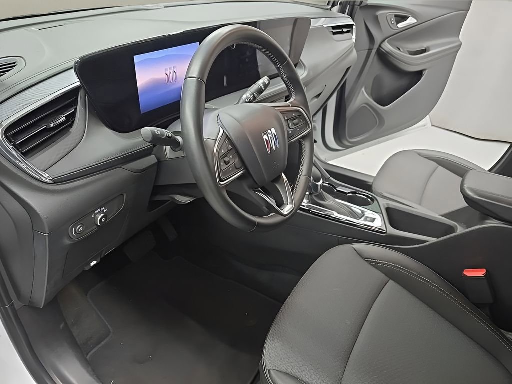 Used 2025 Buick Encore GX Preferred FWD image 12