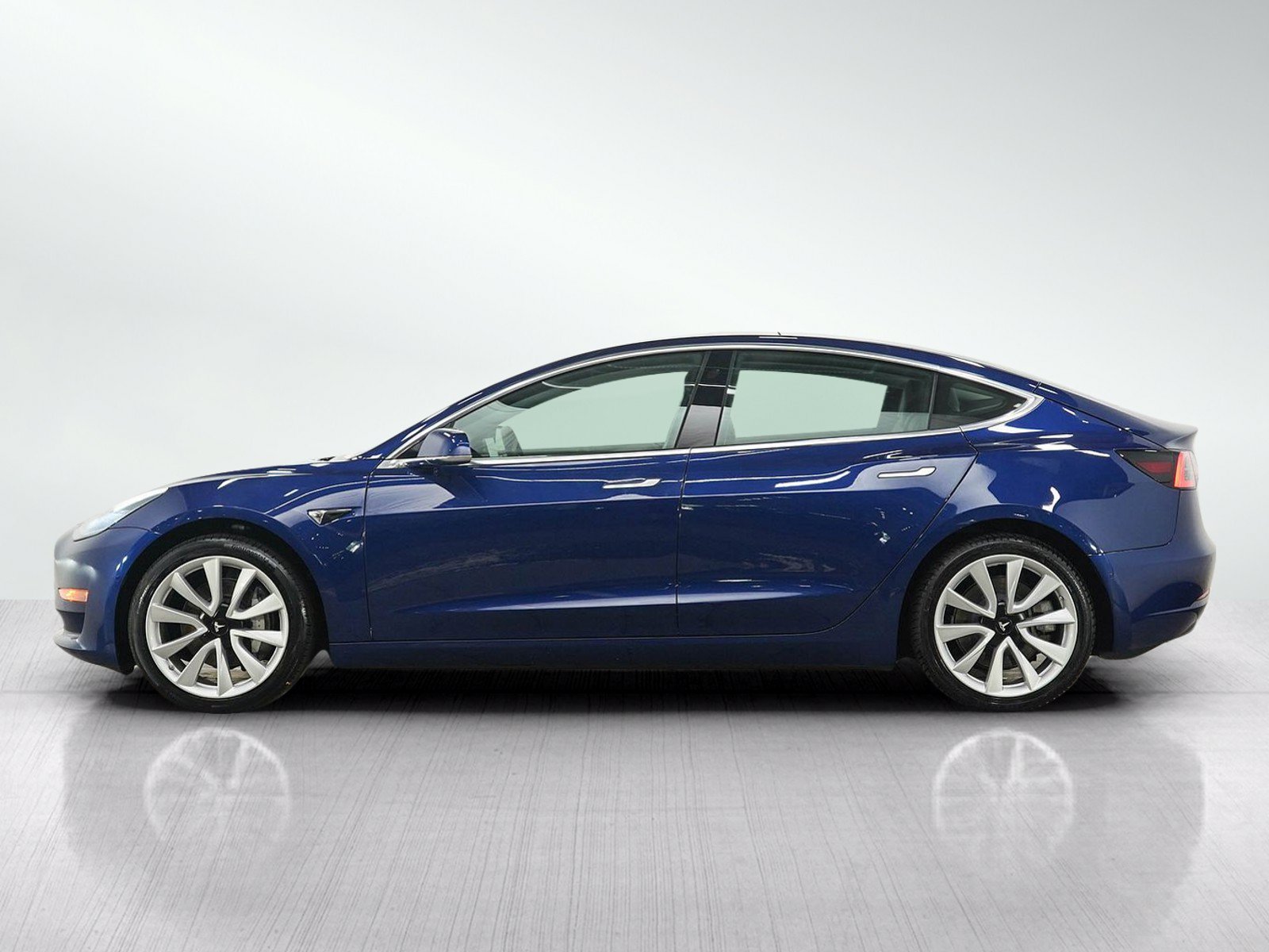 Used 2020 Tesla Model 3 Long Range AWD/4WD image 2