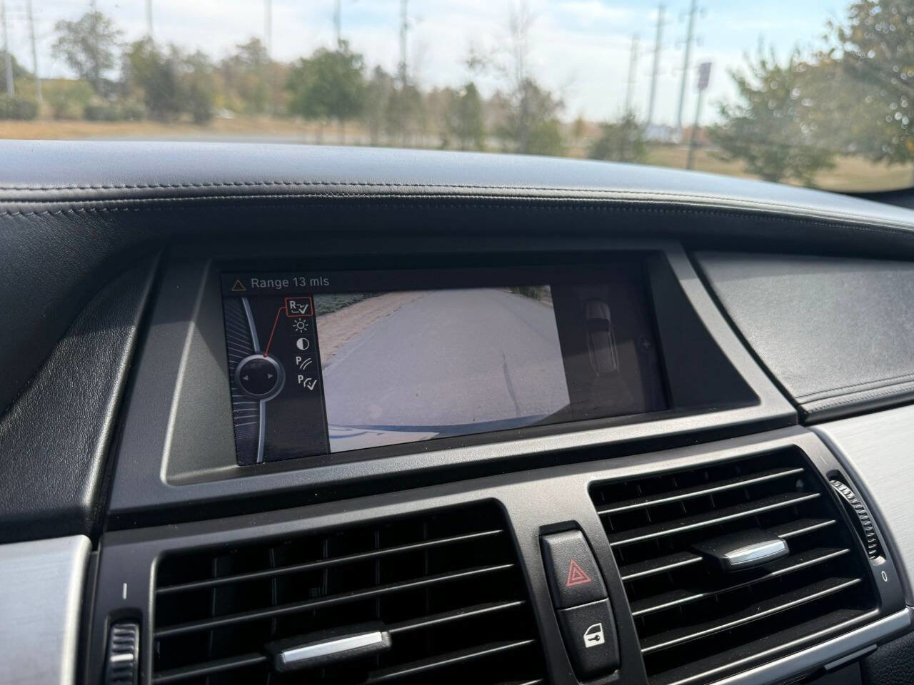 Used 2011 BMW X5 M image 35