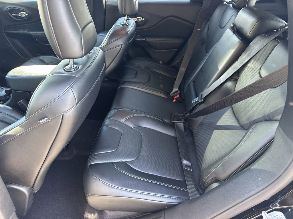 Used 2023 Jeep Cherokee Altitude Lux image 20