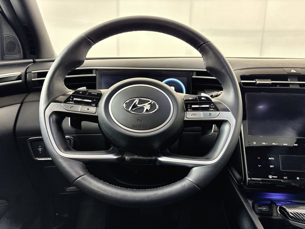 Used 2022 Hyundai Santa Cruz Limited AWD/4WD image 11
