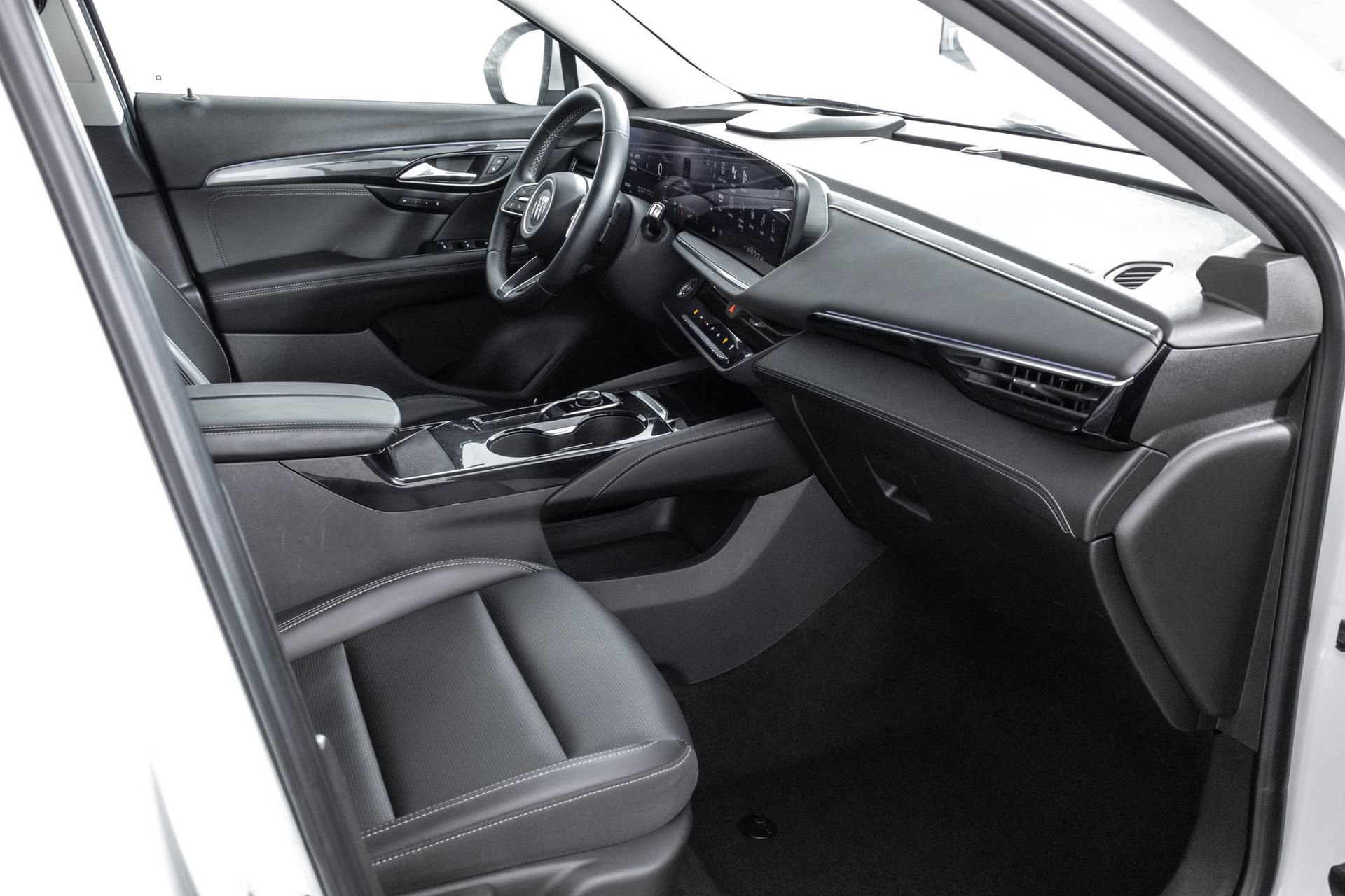Used 2024 Buick Envision Preferred AWD/4WD image 40