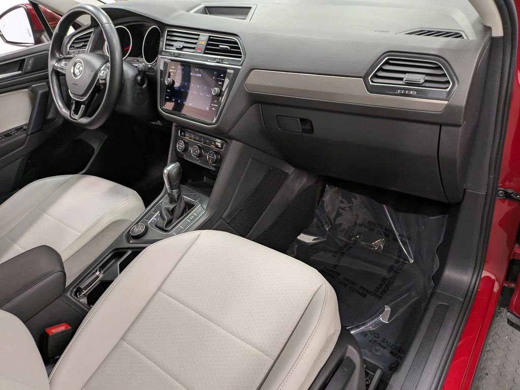 Used 2019 Volkswagen Tiguan SE image 30