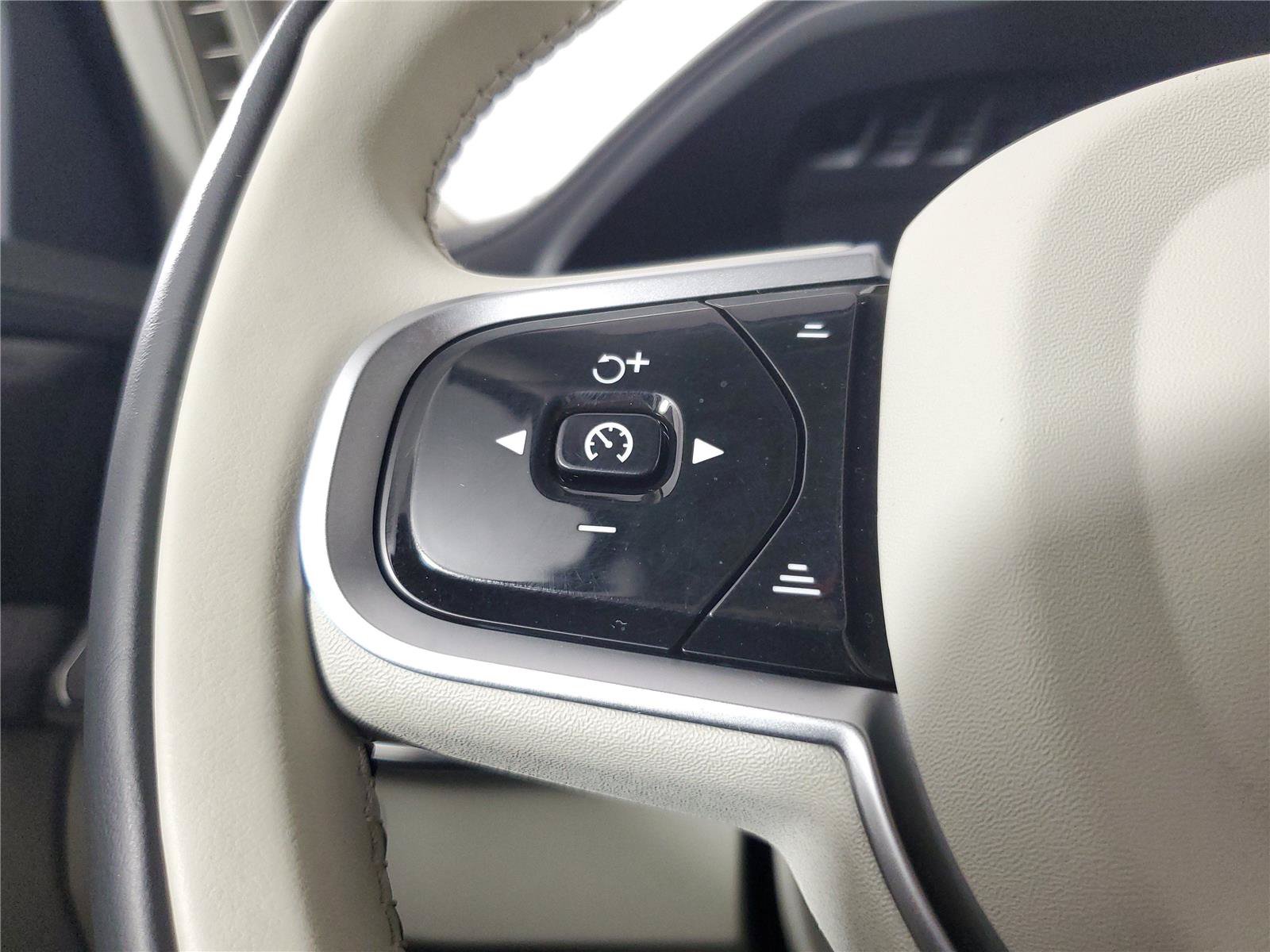 Certified 2026 Volvo XC90 B6 Ultra AWD/4WD image 25